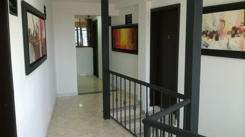 Apartaestudios El Cable Manizales Eksteriør billede
